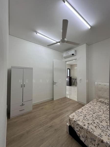 Kondominium untuk Dijual di TRIA Seputeh in 9 Seputeh, Kuala Lumpur - Henry Chiah - Bedroom - PropertyGuru.com.my