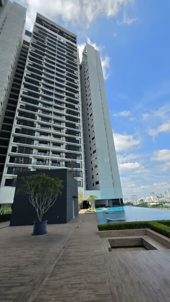 Kondominium untuk Dijual di TRIA Seputeh in 9 Seputeh, Kuala Lumpur - Henry Chiah - Exterior - PropertyGuru.com.my