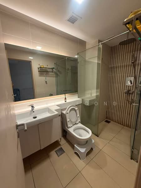 Servis Apartment untuk Disewa di Suasana Bukit Ceylon / Raja Chulan Residences - Vickie Foong - Bathroom - PropertyGuru.com.my