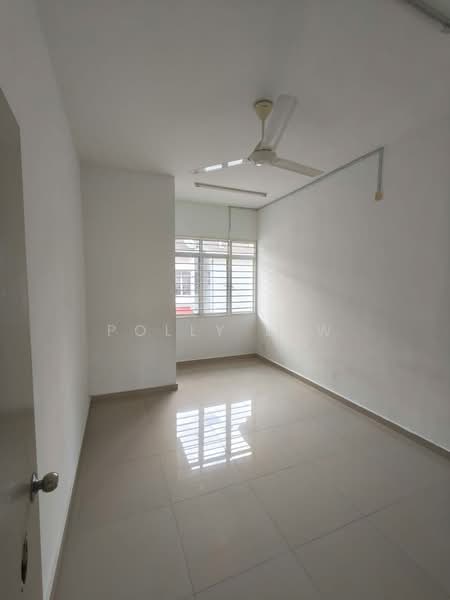 Rumah Teres 2.5 Tingkat untuk Dijual di Taman Semenyih Indah (Semenyih) - Polly Lew - PropertyGuru.com.my