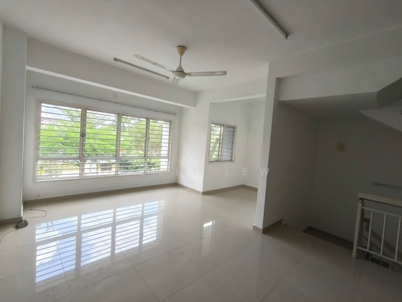 Rumah Teres 2.5 Tingkat untuk Dijual di Taman Semenyih Indah (Semenyih) - Polly Lew - PropertyGuru.com.my