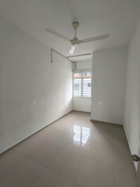 Rumah Teres 2.5 Tingkat untuk Dijual di Taman Semenyih Indah (Semenyih) - Polly Lew - PropertyGuru.com.my