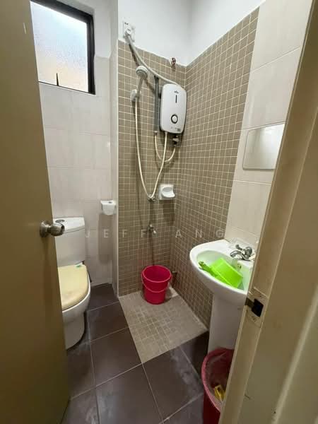 2-storey Terraced House for Sale in Taman Perling (Perling) - Jeff Ang - PropertyGuru.com.my