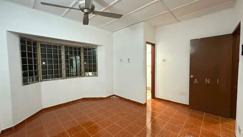 2-storey Terraced House for Rent in TAMAN PUCHONG UTAMA (Puchong) - Julisyazwani @ Wani - Interior - PropertyGuru.com.my