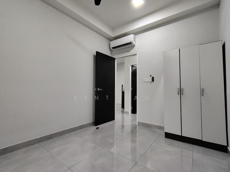 Servis Apartment untuk Dijual di The Birch - Kent Lau - Bedroom - PropertyGuru.com.my