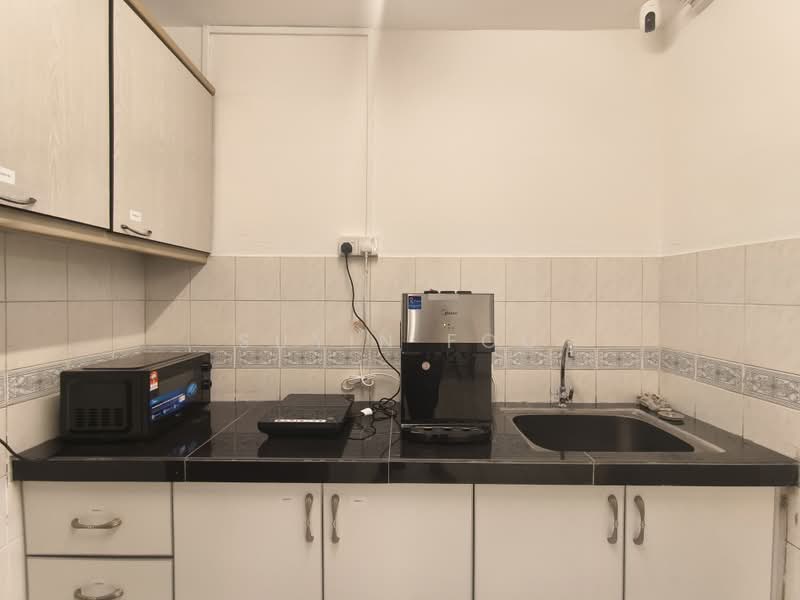 Condominium for Rent at Pantai Hillpark 2 - Suyin Foo - Kitchen - PropertyGuru.com.my