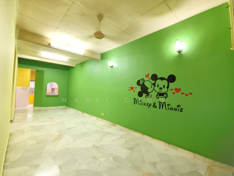 1-storey Terraced House for Sale in Bandar Kinrara Seksyen 1 (Bandar Kinrara) - Mabel Chow - Interior - PropertyGuru.com.my