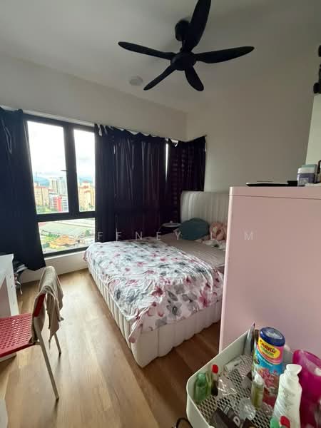 Kondominium untuk Dijual di Bennington Residences @ SkyArena - Jeffney Lim - Bedroom - PropertyGuru.com.my