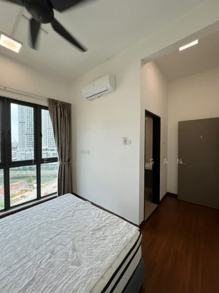 Service Residence for Rent at SkyVille 8 @ Benteng 8 - Teh Yong San - Bedroom - PropertyGuru.com.my