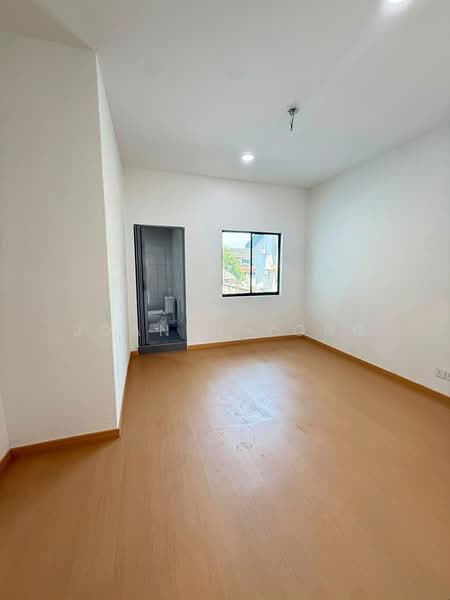 Semi-Detached House for Sale in Pasir Gudang (Johor) - Joanne Yong - Interior - PropertyGuru.com.my