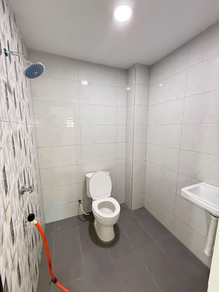 Semi-Detached House for Sale in Pasir Gudang (Johor) - Joanne Yong - Bathroom - PropertyGuru.com.my