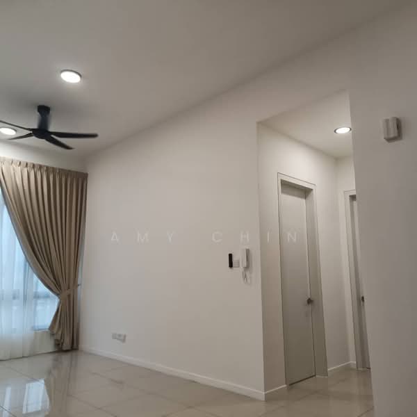 Condominium for Rent at The Maple Residences - Amy Chin - Corridor - PropertyGuru.com.my
