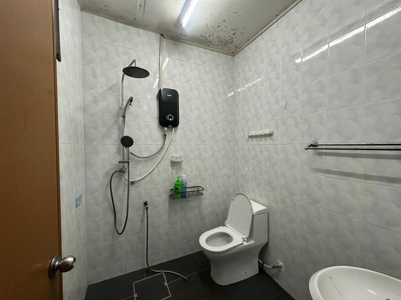 Rumah Teres 2 Tingkat untuk Dijual di Mutiara Rini (Skudai) - Finn Aw - PropertyGuru.com.my