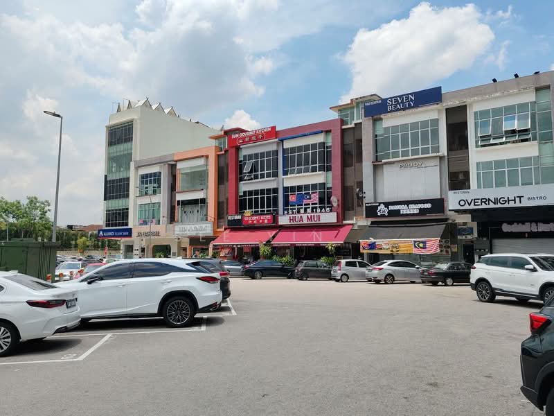 Kedai untuk Dijual di Johor Bahru (Johor) - See Yin . - Exterior - PropertyGuru.com.my
