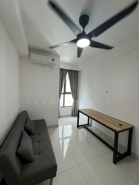 Service Residence for Rent at Lakeview Suites @ Edumetro - Jasmine Lee - Living Room - PropertyGuru.com.my