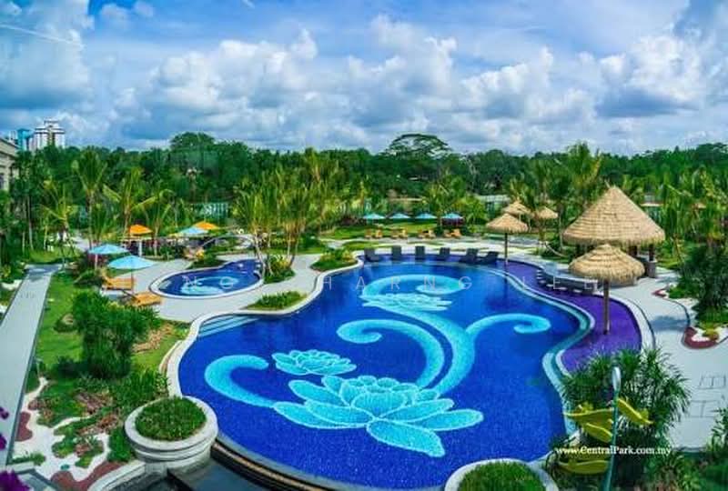 Service Residence for Rent at Country Garden Central Park - Hong Charng Lee - Pool - PropertyGuru.com.my