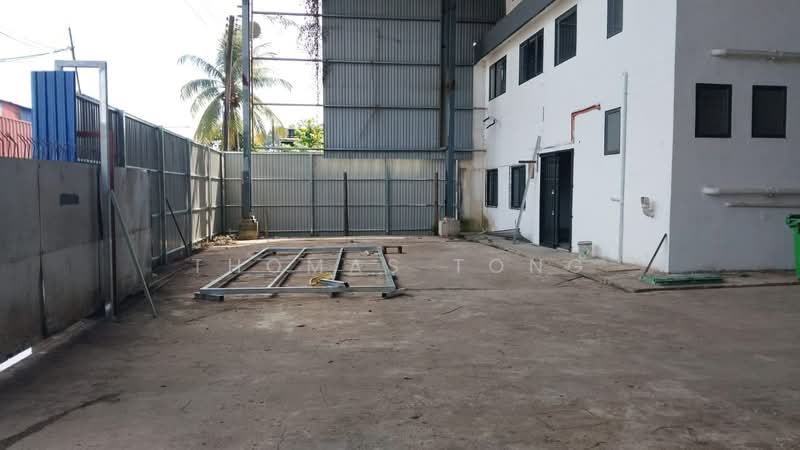 Warehouse for Rent in Bintawa Industrial Estate (Kuching) - Thomas Tong - Exterior - PropertyGuru.com.my