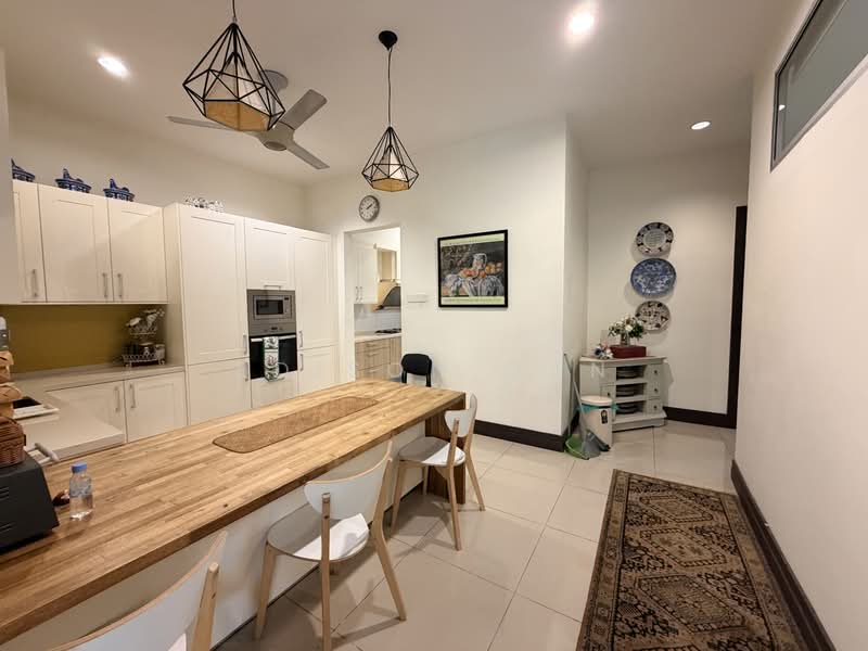 Rumah Berkembar untuk Dijual di Desa Sri Hartamas (Sri Hartamas) - Edison Gan - Kitchen - PropertyGuru.com.my
