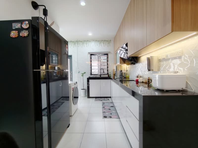Rumah Teres 2.5 Tingkat untuk Dijual di Skudai (Johor) - Junz Liew - PropertyGuru.com.my