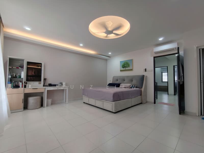 Rumah Teres 2.5 Tingkat untuk Dijual di Skudai (Johor) - Junz Liew - PropertyGuru.com.my