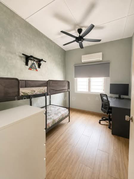 2-storey Terraced House for Sale in Seksyen 3 (Bangi) - Sofea Md Saad - Bedroom - PropertyGuru.com.my