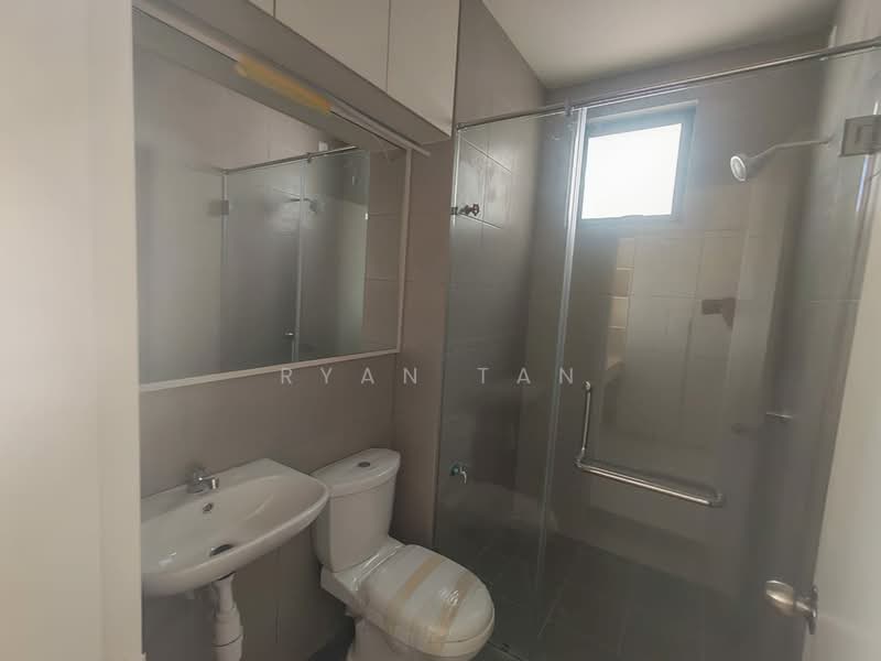 2-storey Terraced House for Sale in Bandar Seri Alam (Masai) - Ryan Tan - Bathroom - PropertyGuru.com.my