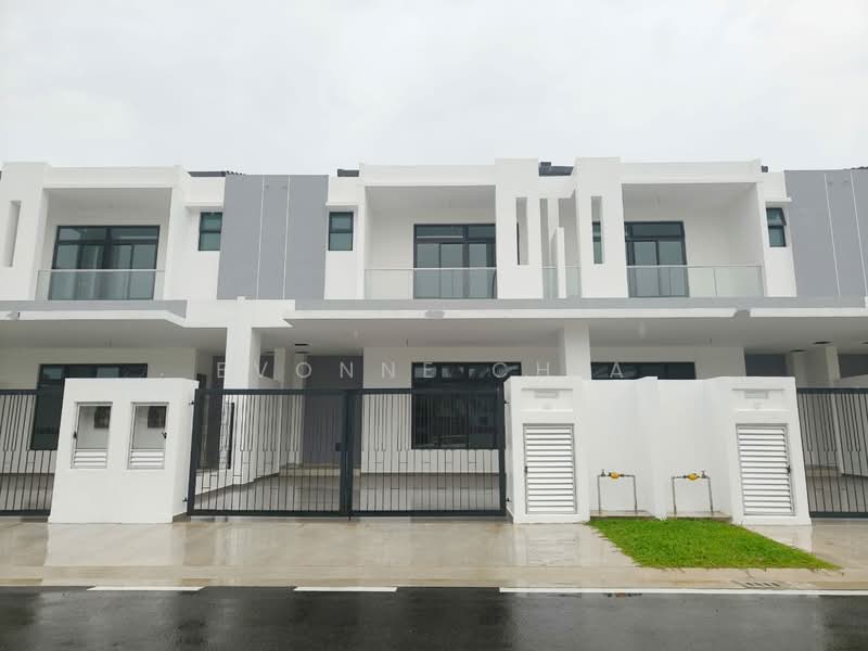 Rumah Teres untuk Dijual di Johor Bahru (Johor) - Evonne Chia - Exterior - PropertyGuru.com.my