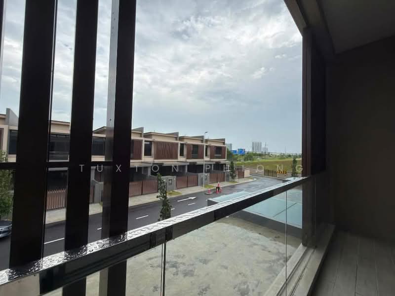 2-storey Terraced House for Sale in Puteri Harbour (Iskandar Puteri (Nusajaya)) - Tuxton Phiong - Exterior - PropertyGuru.com.my