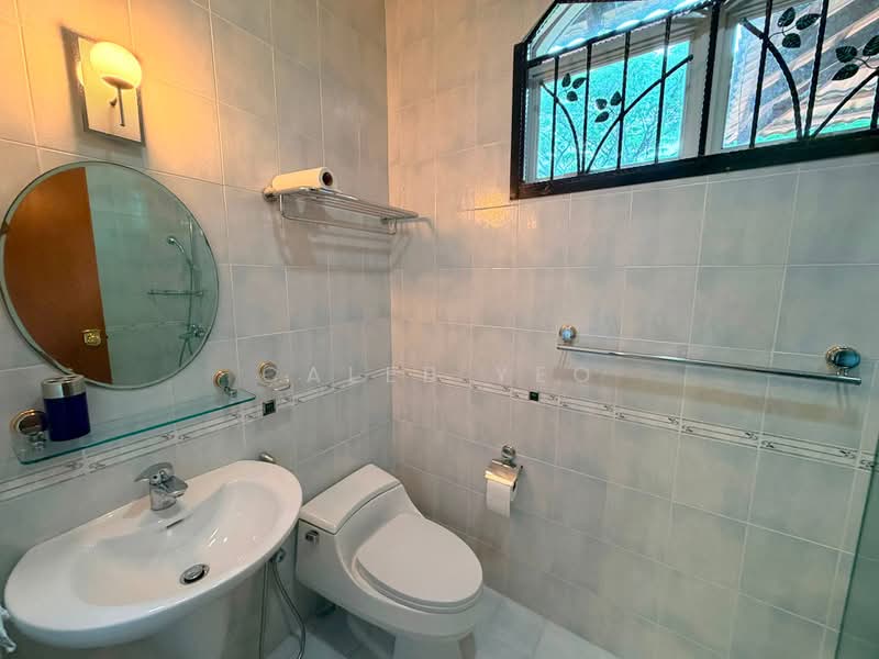 Bungalow for Sale in Leisure Farm (Gelang Patah) - Caleb Yeo - Bathroom - PropertyGuru.com.my