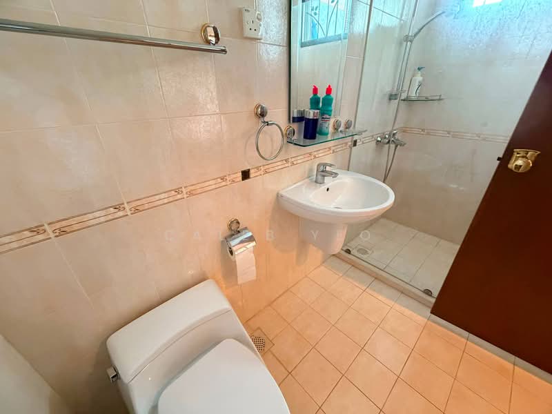 Bungalow for Sale in Leisure Farm (Gelang Patah) - Caleb Yeo - Bathroom - PropertyGuru.com.my