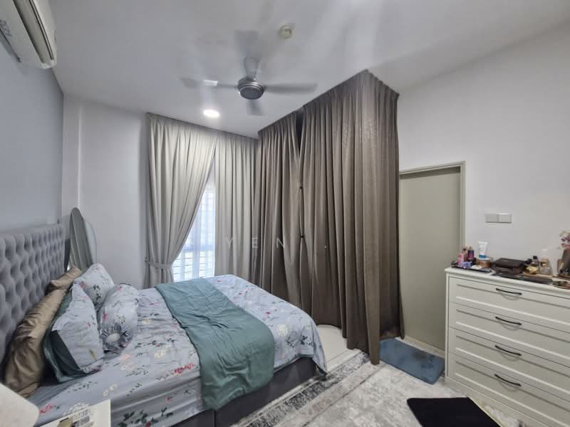 Kondominium untuk Dijual di Lake Vista Residence (Tasik Vista Residen) - Yen . - Bedroom - PropertyGuru.com.my