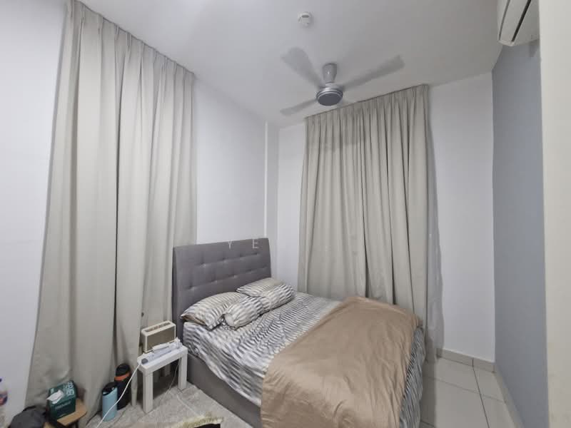 Kondominium untuk Dijual di Lake Vista Residence (Tasik Vista Residen) - Yen . - Bedroom - PropertyGuru.com.my