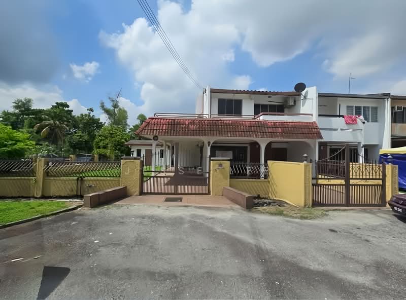Rumah Teres 2-Tingkat untuk Dijual di Taman Sri Watan (Ampang) - Jesse Lee - PropertyGuru.com.my