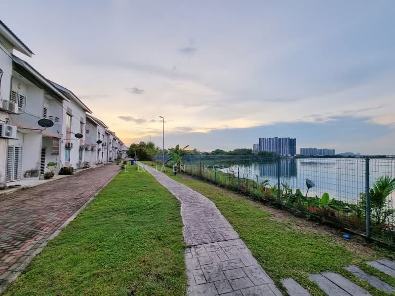 2-storey Terraced House for Sale in Puchong (Selangor) - Bee Kim - Exterior - PropertyGuru.com.my