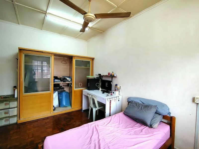 2-storey Terraced House for Sale in Taman Sungai Besi Indah (Seri Kembangan) - Candice Tan - Bedroom - PropertyGuru.com.my