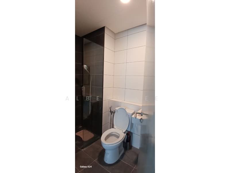 Service Residence for Rent at Paloma @ Tropicana Metropark - Albert Lee - Bathroom - PropertyGuru.com.my