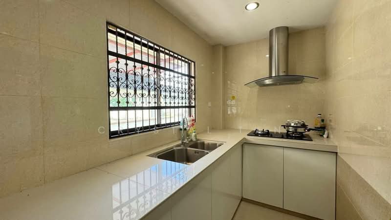Bungalow House untuk Dijual di Taman Rinting (Masai) - Crystal Tan - Kitchen - PropertyGuru.com.my