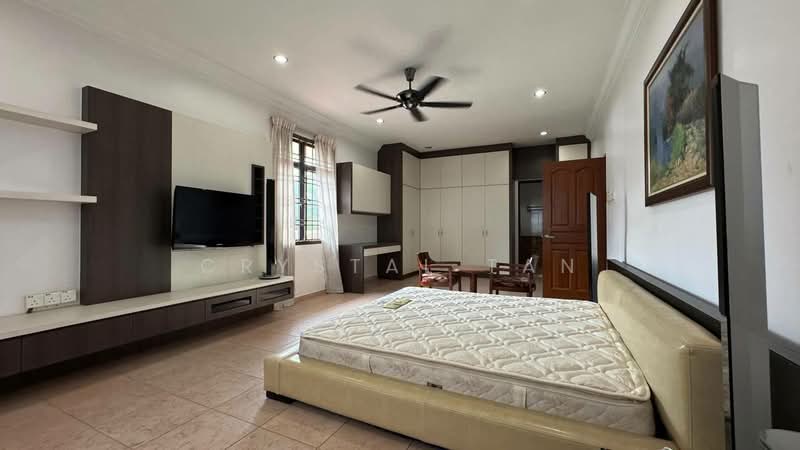 Bungalow House untuk Dijual di Taman Rinting (Masai) - Crystal Tan - Bedroom - PropertyGuru.com.my
