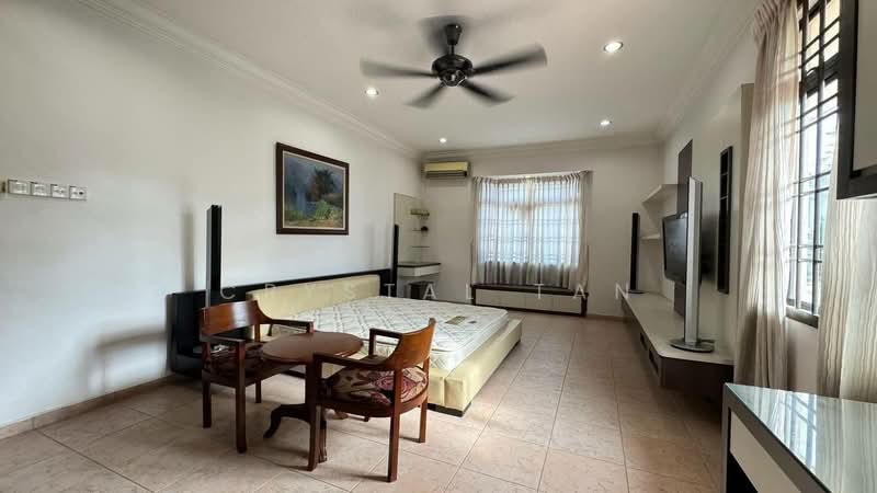Bungalow House untuk Dijual di Taman Rinting (Masai) - Crystal Tan - Bedroom - PropertyGuru.com.my