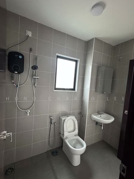 Rumah Teres untuk Disewa di Iskandar Puteri (Nusajaya) (Johor) - Hong Charng Lee - Bathroom - PropertyGuru.com.my