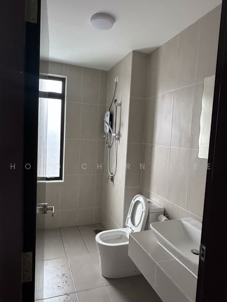 Rumah Teres untuk Disewa di Iskandar Puteri (Nusajaya) (Johor) - Hong Charng Lee - Bathroom - PropertyGuru.com.my