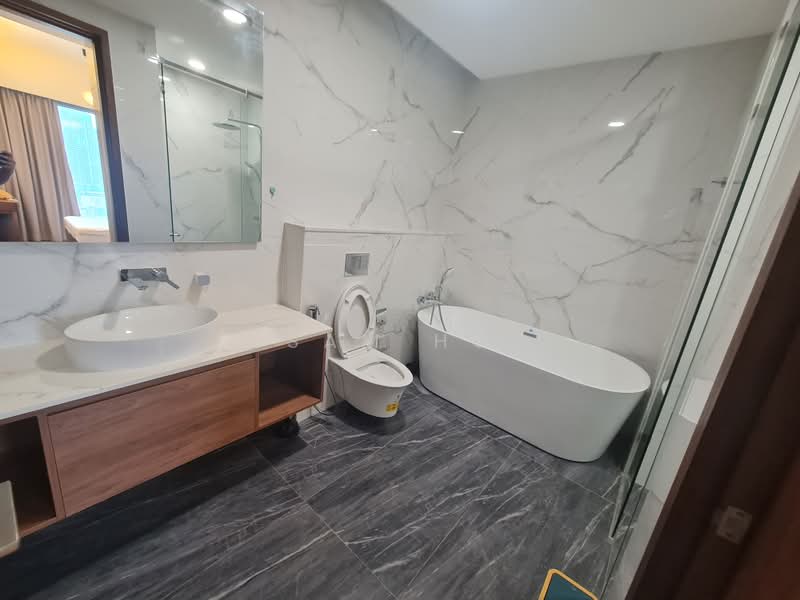 Kediaman Servis untuk Disewa di Core Residence @ TRX - Sam Ho - Bathroom - PropertyGuru.com.my