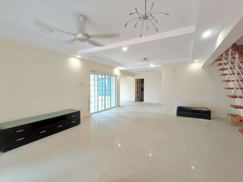 3-storey Terraced House for Rent in Taman Bukit Segar Jaya 2 (Cheras) - Shue Sen - Living Room - PropertyGuru.com.my