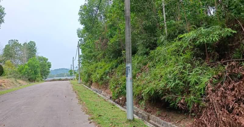 Tanah Kediaman untuk Dijual di Taman Banang Jaya (Batu Pahat) - Alexius Lim - Exterior - PropertyGuru.com.my