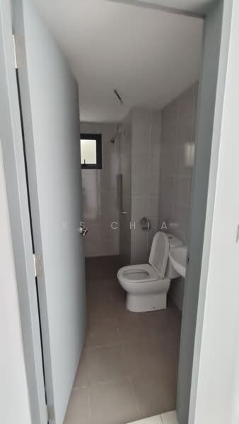 Kediaman Servis untuk Dijual di M Arisa - KS Chia - Bathroom - PropertyGuru.com.my