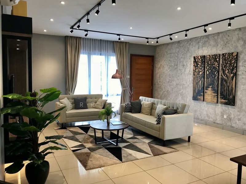 2-storey Terraced House for Sale in Banting (Selangor) - Derrick Chin - Living Room - PropertyGuru.com.my