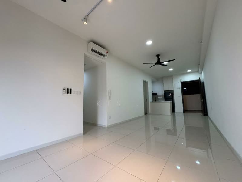 Servis Apartment untuk Disewa di Sunway Avila Residences - Kin L - Living Room - PropertyGuru.com.my