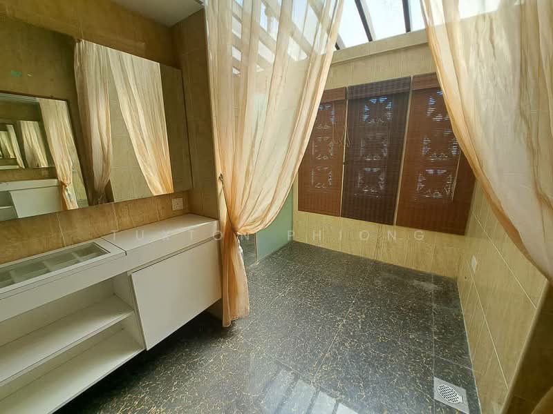 Rumah Berkembar untuk Dijual di Taman Sutera Utama (Skudai) - Tuxton Phiong - Interior - PropertyGuru.com.my