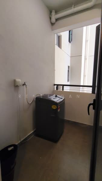 Service Residence for Rent at R&F Princess Cove Phase 1 - Renee Gan - Balcony - PropertyGuru.com.my