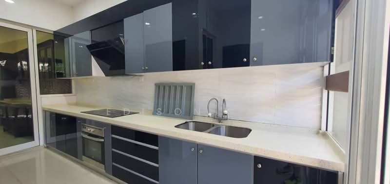 Rumah Teres 3.5-Tingkat untuk Dijual di Duta Tropika (Batu) - Edison Gan - Kitchen - PropertyGuru.com.my